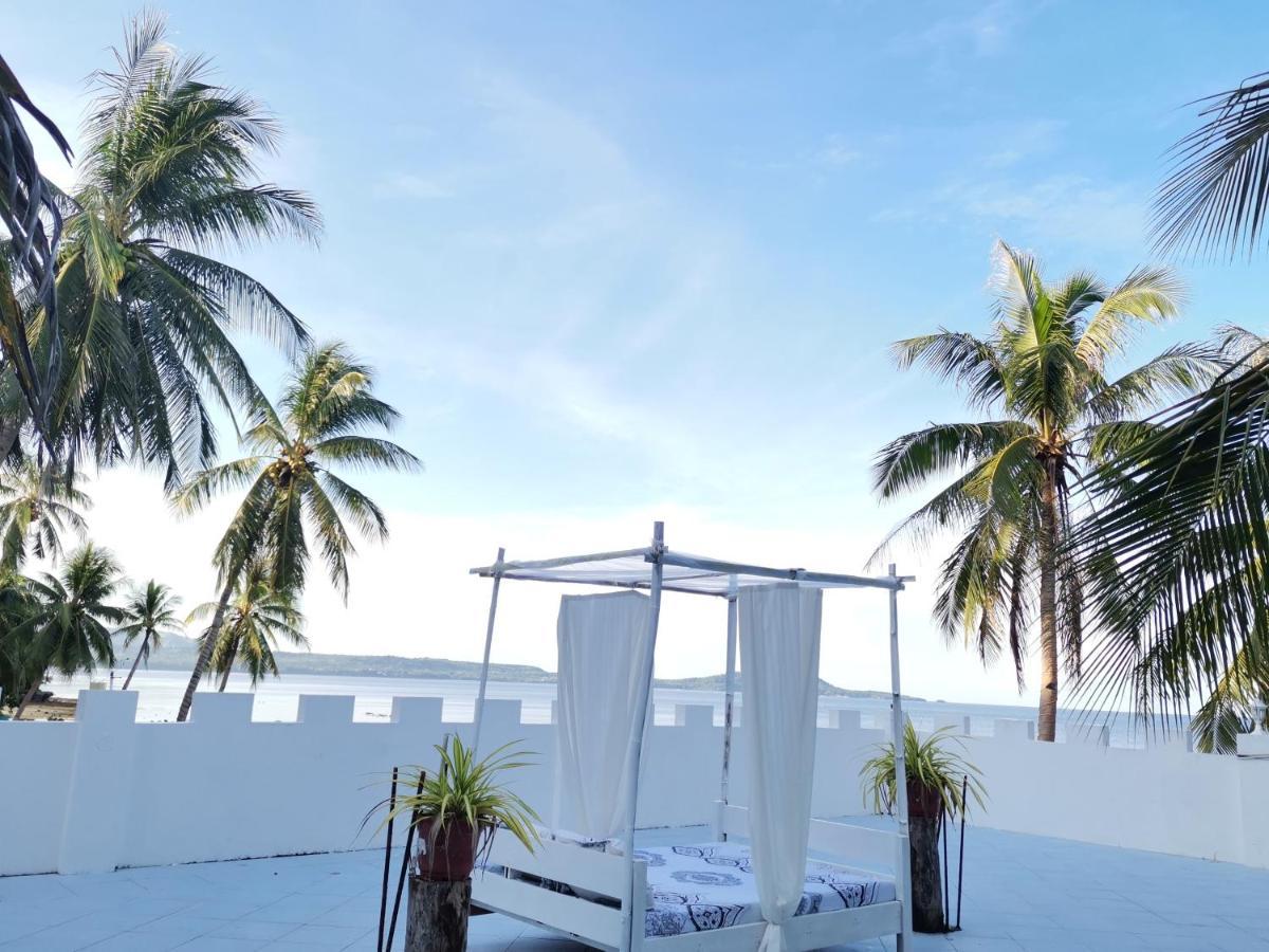 Beach Front White House Villa Maria  外观 照片